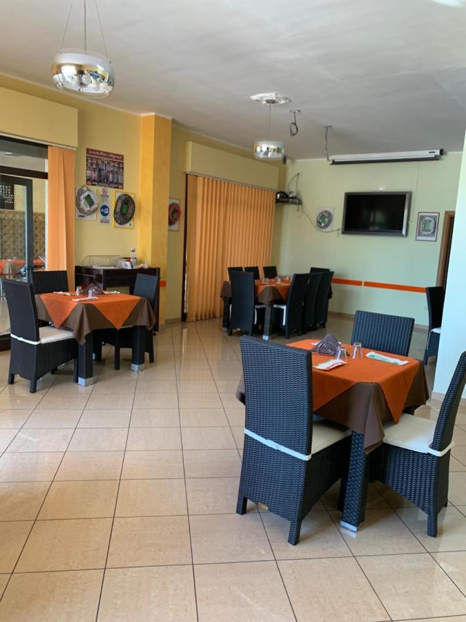 Stanza vacanza lo stadio Sibari Exterior foto